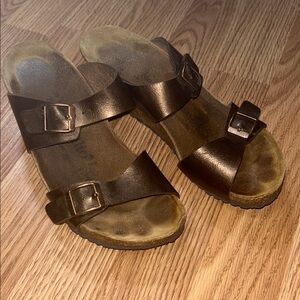EUC Birkenstock Women's Sandals in Rich Brown